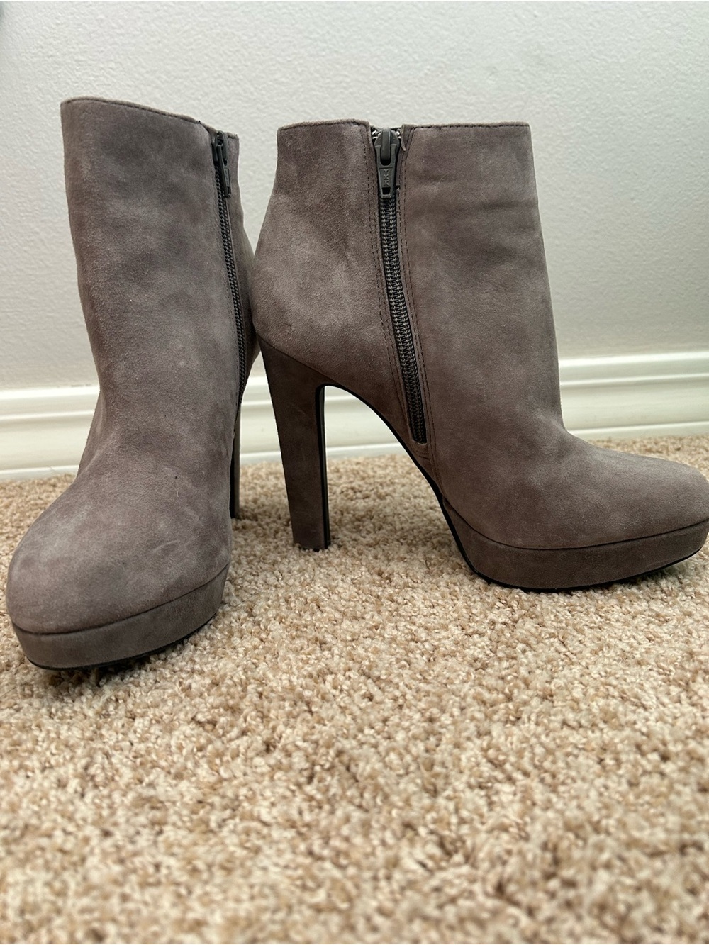Gianni Bini Taupe Suede Platform Ankle Boots
